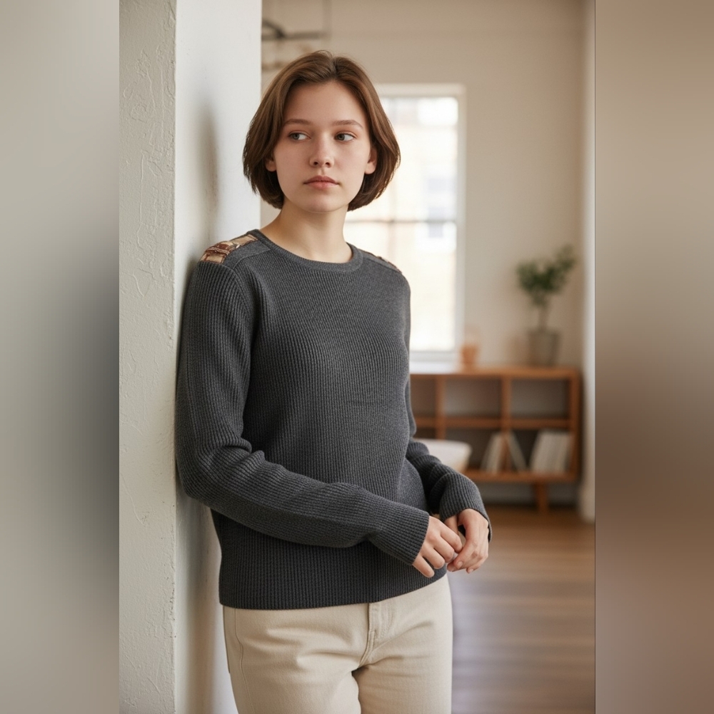 Lauren Ralph Lauren Gray Sweater with Shoulder Strap Accents Check Measurements - Picture 9 of 10